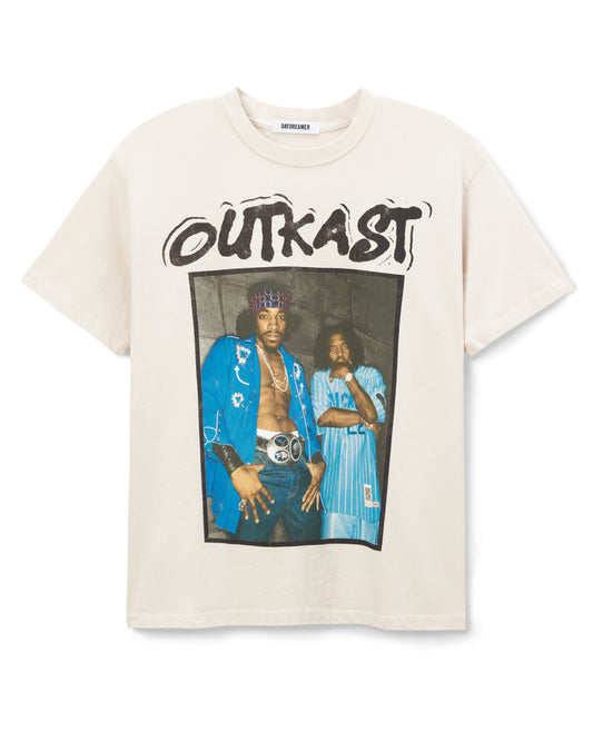 DAYDREAMER: OUTKAST GRAPHIC TEE