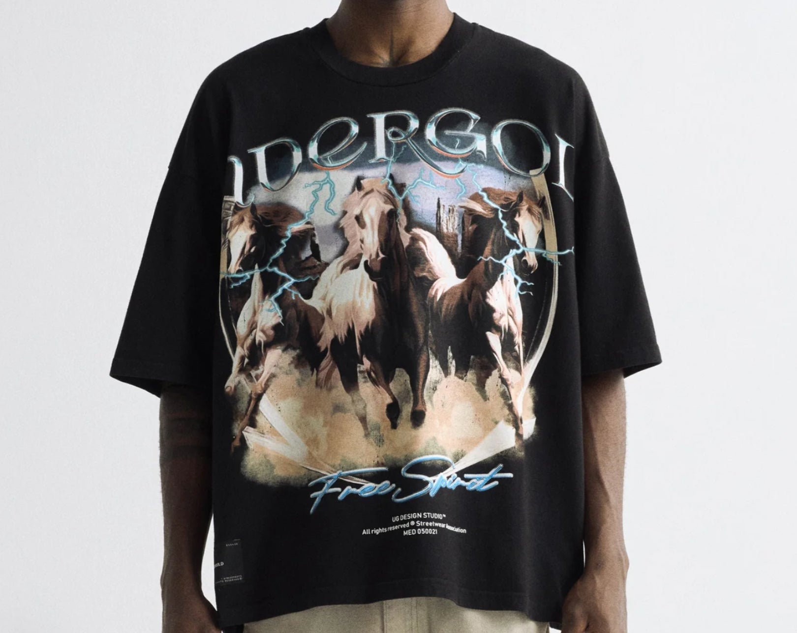 UNDERGOLD: Rodeo Thunder Horses T-Shirt (front view on model)