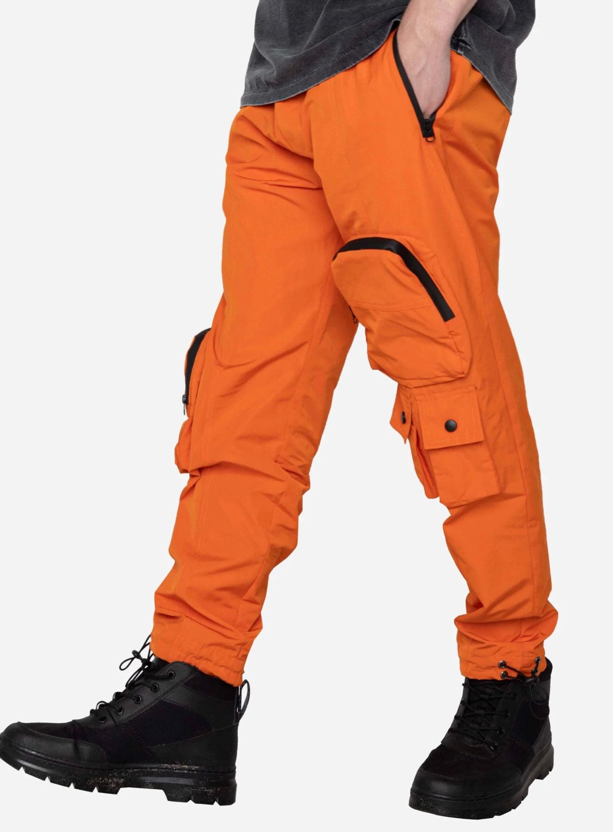 Buy Wills Lifestyle Men Rust Orange Slim Fit Cargo Trousers - Trousers for  Men 238252 | Myntra