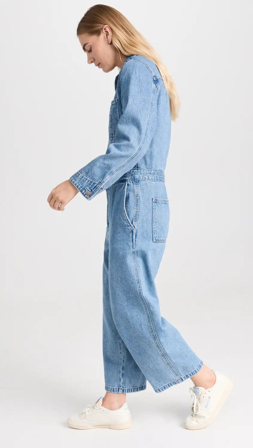 LEVIS: ICONIC JUMPSUIT (model side view)