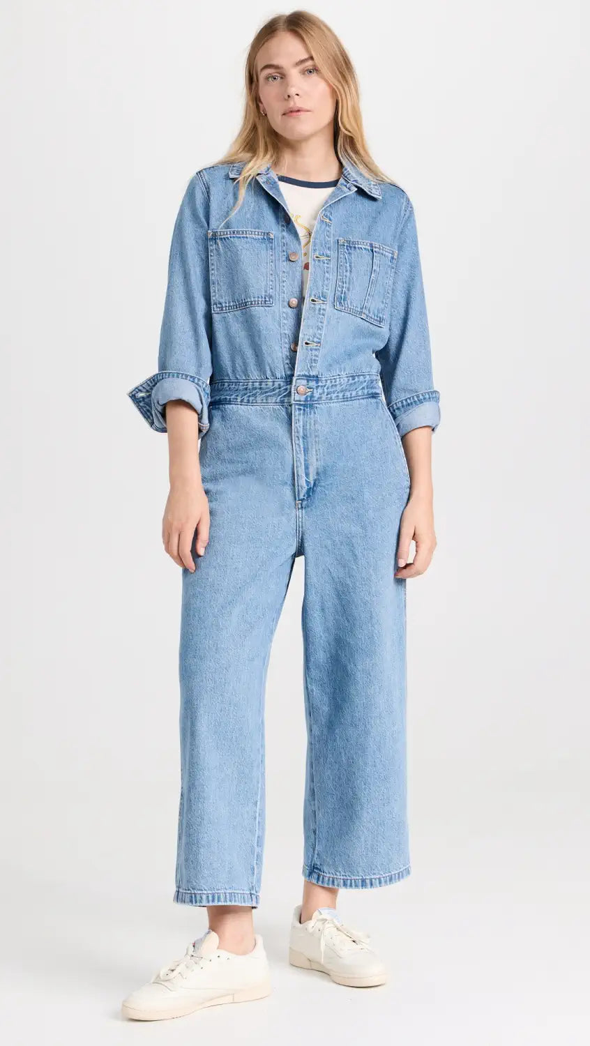 LEVIS: ICONIC JUMPSUIT (front view on model)