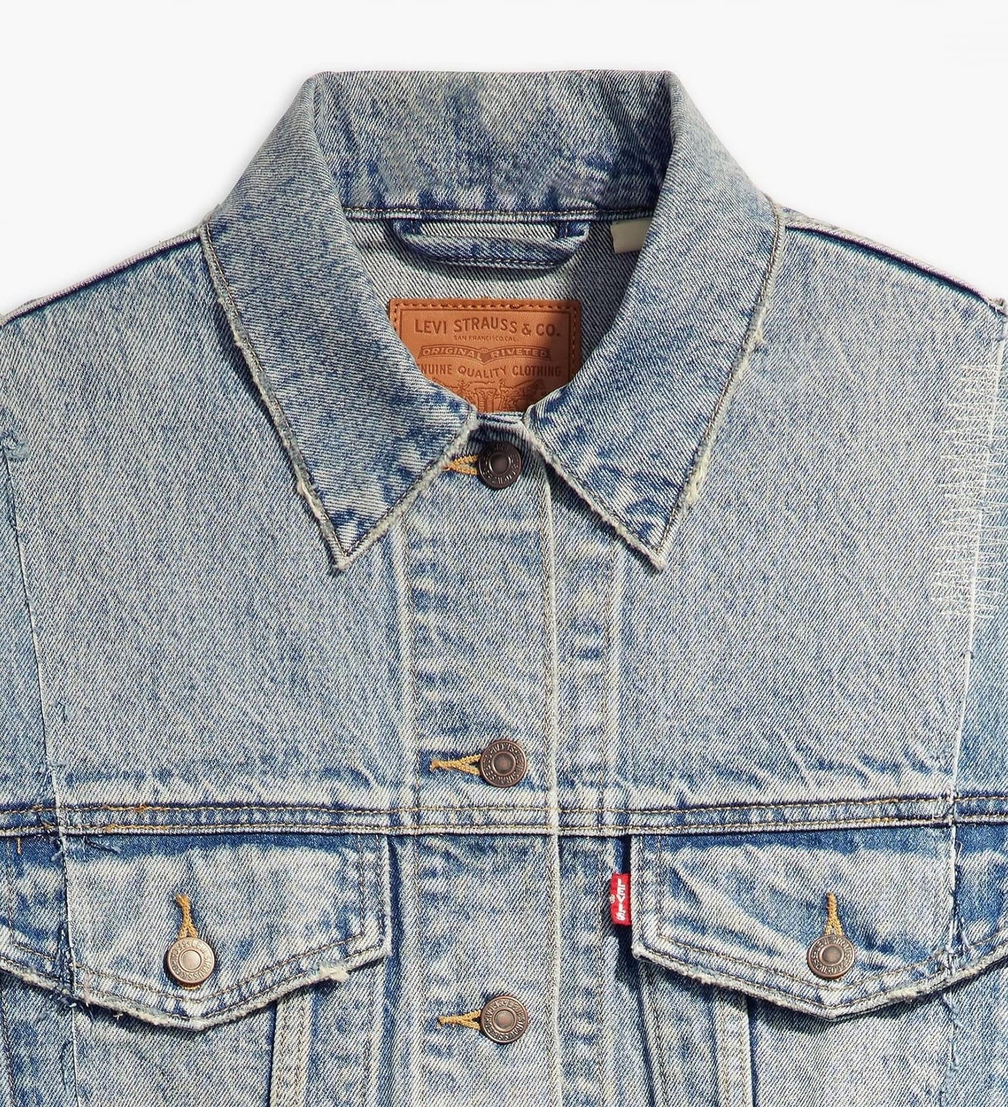 LEVI’S ‘90s LINED TRUCKER JACKET (up close)