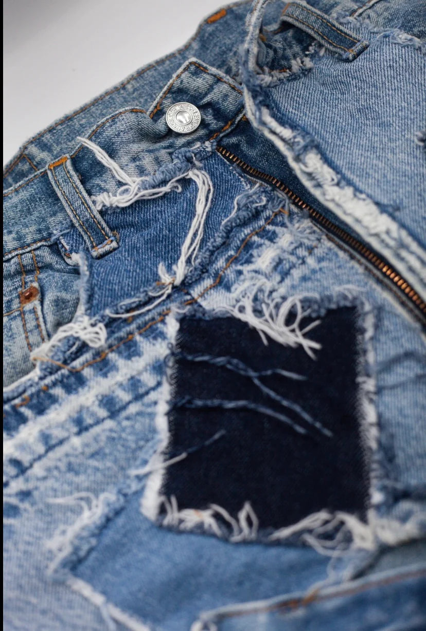 KNOTWTR: PATCHWORK DENIM SHORTS BLUE (close up)