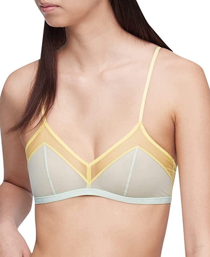 Calvin Klein Women's Invisibles Lightly Lined V Neck Bralette Bra, -bare,  XS : : Clothing, Shoes & Accessories