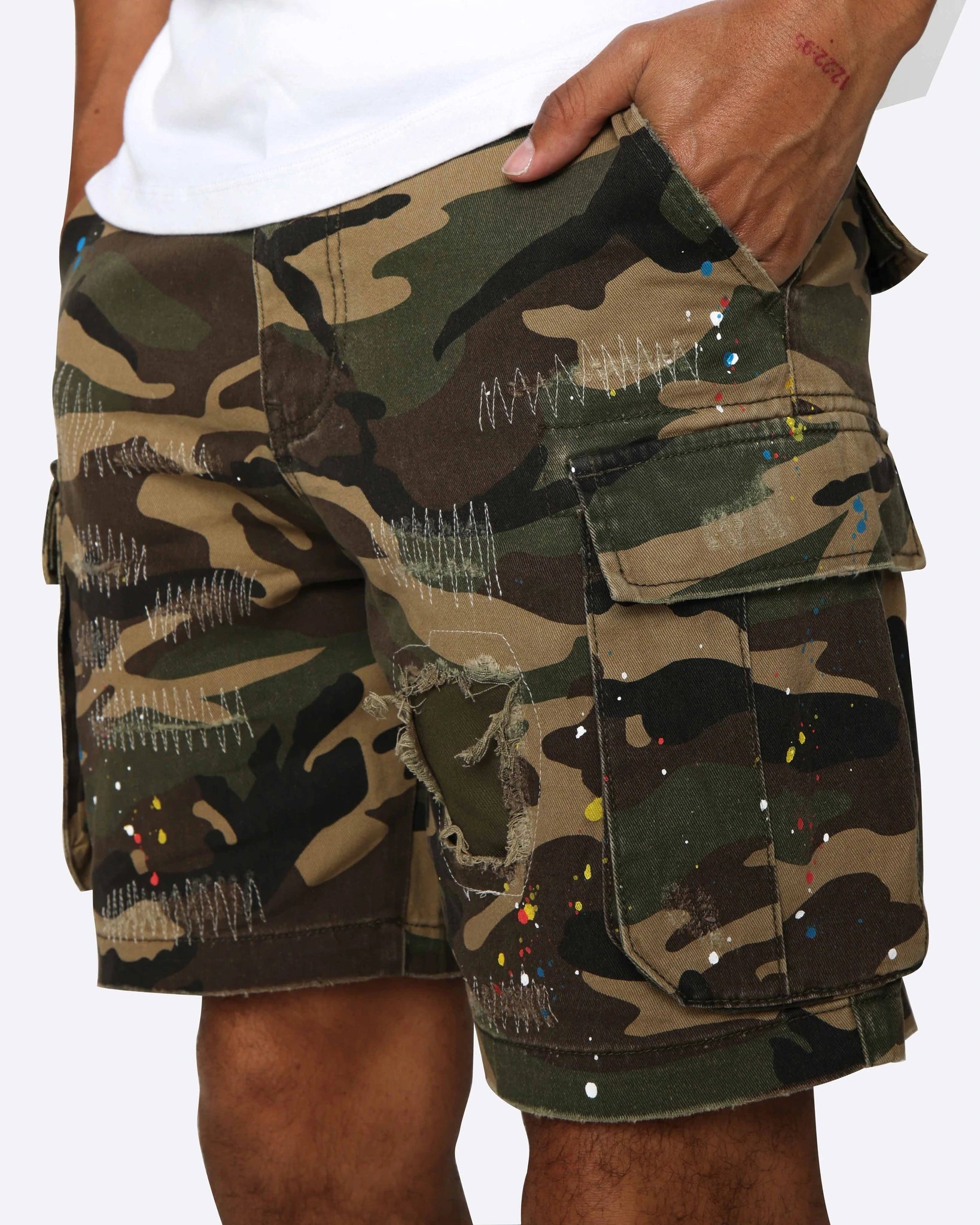 OAMC camouflage-pattern cargo shorts - Purple